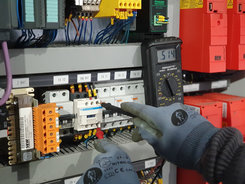 Modificación y adecuación de equipos eléctricos